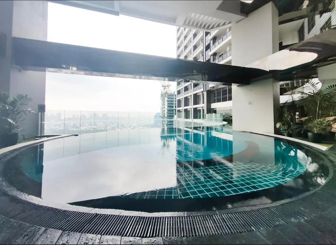 Homestyle Spacious 1 Bedroom Flat In Gramercy Residences Condo Manila 0*,